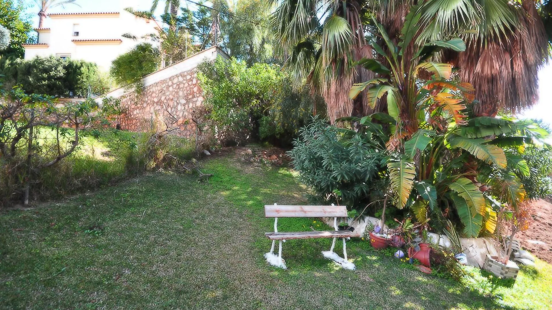 Bajo La Cala Del Moral Apartment 0*,  Spain